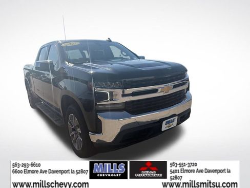 Used 2022 Chevrolet Silverado 1500 LT AWD/4WD image 3