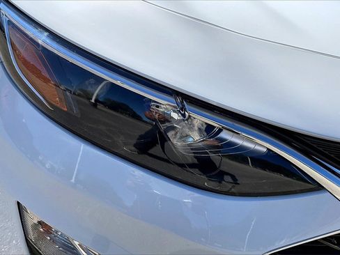 Used 2025 Chevrolet Malibu RS image 28