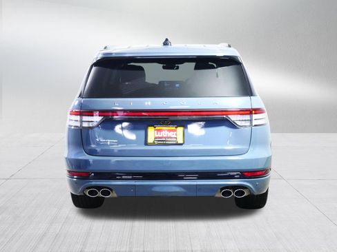 Used 2026 Lincoln Aviator Reserve AWD/4WD image 6