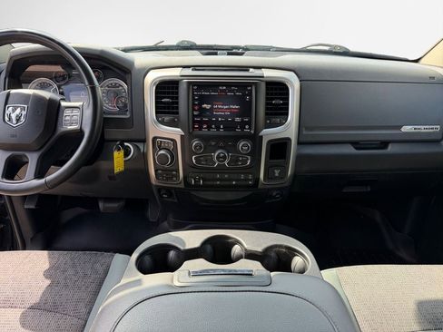 Used 2018 RAM 1500 Big Horn AWD/4WD image 16