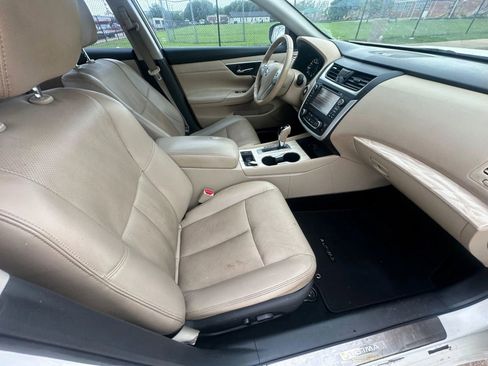 Used 2016 Nissan Altima 2.5 SL w/ 2.5 Technology w/LED Package image 51