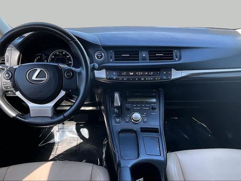 Used 2014 Lexus CT 200h FWD image 15