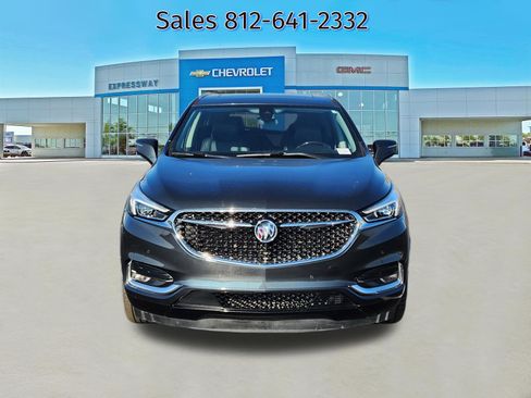 Used 2019 Buick Enclave Avenir w/ Avenir Technology Package image 2