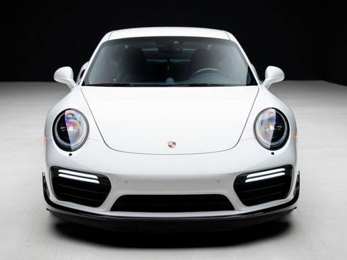 Used 2017 Porsche 911 Turbo AWD/4WD image 7
