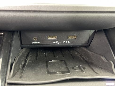 Used 2020 Subaru Outback Limited w/ Popular Package #2 AWD/4WD image 25