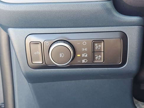New 2026 Ford Maverick Lobo AWD/4WD image 31
