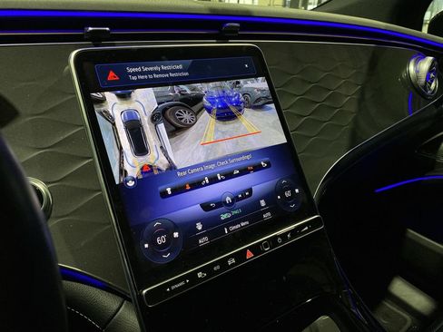 Used 2023 Mercedes-Benz EQS 450+ SUV image 6