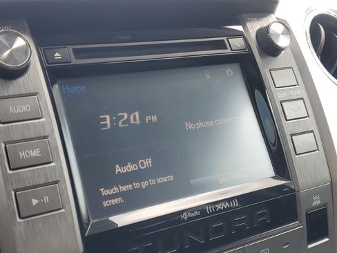 Used 2019 Toyota Tundra SR5 w/ SR5 Upgrade Package AWD/4WD image 25