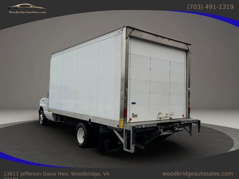 Used 2019 Ford E-350 and Econoline 350 Super Duty w/ Power Windows & Locks Group RWD image 6