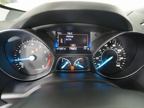 Used 2019 Ford Escape SEL image 24