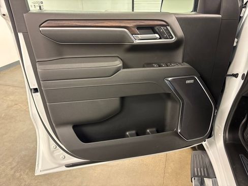 New 2026 GMC Sierra 1500 SLT w/ SLT Convenience Package AWD/4WD image 21