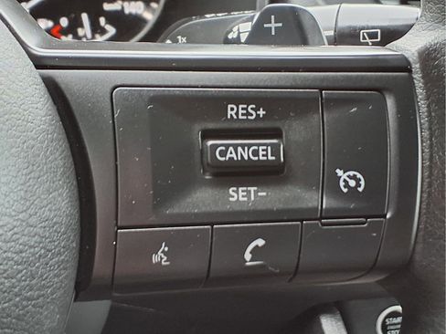 Certified 2023 Nissan Rogue S image 24