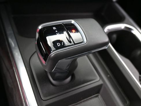Used 2026 Chevrolet Silverado 1500 LTZ RWD image 32