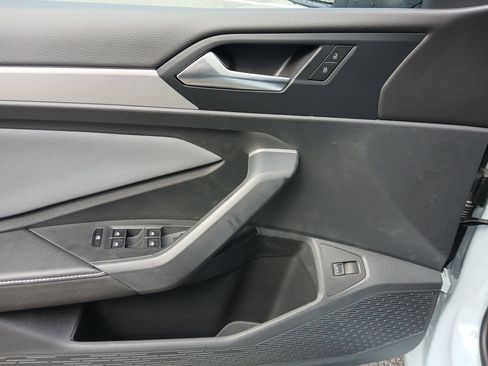 New 2027 Volkswagen Jetta SE FWD image 11