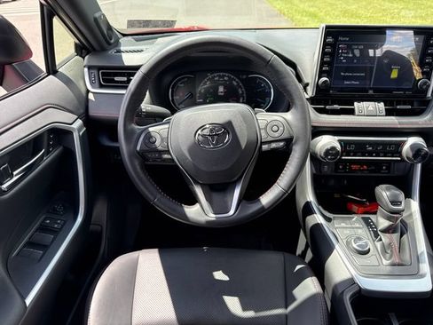 Used 2022 Toyota RAV4 XSE w/ Premium Package AWD/4WD image 19