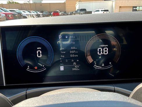 Used 2025 Hyundai Santa Fe SE image 26