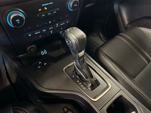 Used 2021 Ford Ranger Lariat w/ Trailer Tow Package image 36