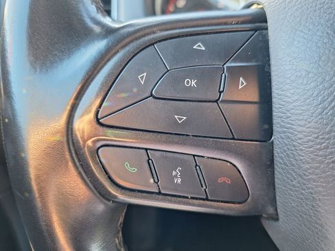 Used 2023 Dodge Charger GT image 12