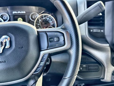 Used 2024 RAM 2500 Tradesman w/ Chrome Appearance Group image 19