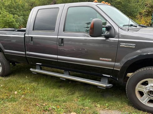 Used 2007 Ford F350 Lariat AWD/4WD image 9