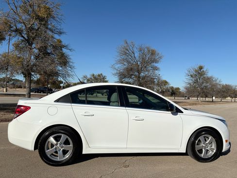 Used 2014 Chevrolet Cruze LT image 47
