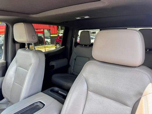 Used 2019 GMC Sierra 1500 SLT AWD/4WD image 17
