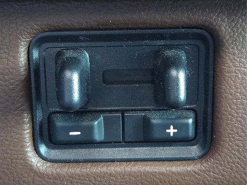 Certified 2024 Lincoln Navigator L Reserve image 19