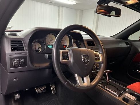 Used 2014 Dodge Challenger R/T w/ Quick Order Package 28M RWD image 10