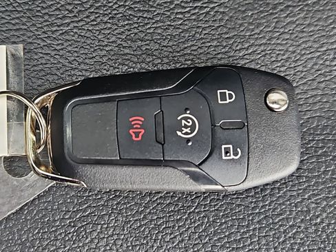 Used 2019 Ford F150 XLT w/ Equipment Group 302A Luxury AWD/4WD image 36