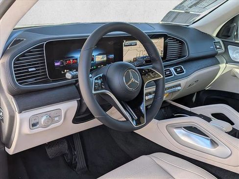 New 2026 Mercedes-Benz GLE 350 4MATIC image 3