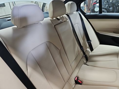 New 2026 BMW 330i Sedan w/ Premium Package image 12