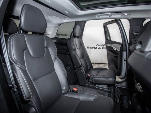 Used 2025 Volvo XC90 T8 Ultra w/ Protection Package image 18