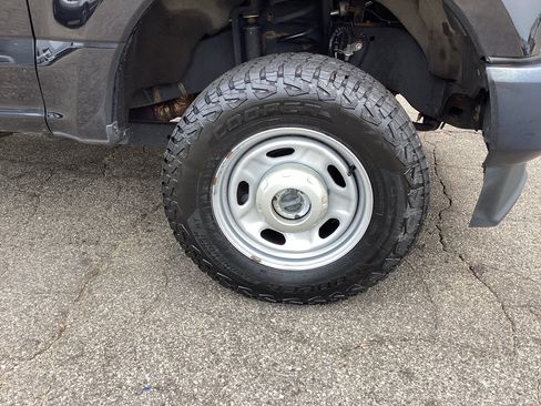 Used 2021 Ford F350 XL w/ Snow Plow Prep Package AWD/4WD image 7