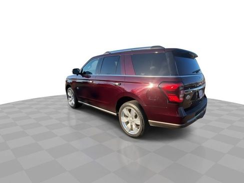 Used 2024 Ford Expedition King Ranch image 6