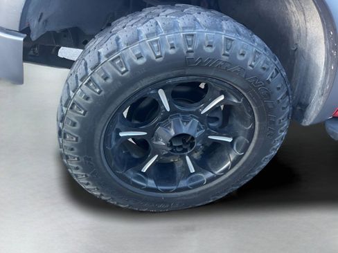 Used 2011 Ford F150 Raptor image 8