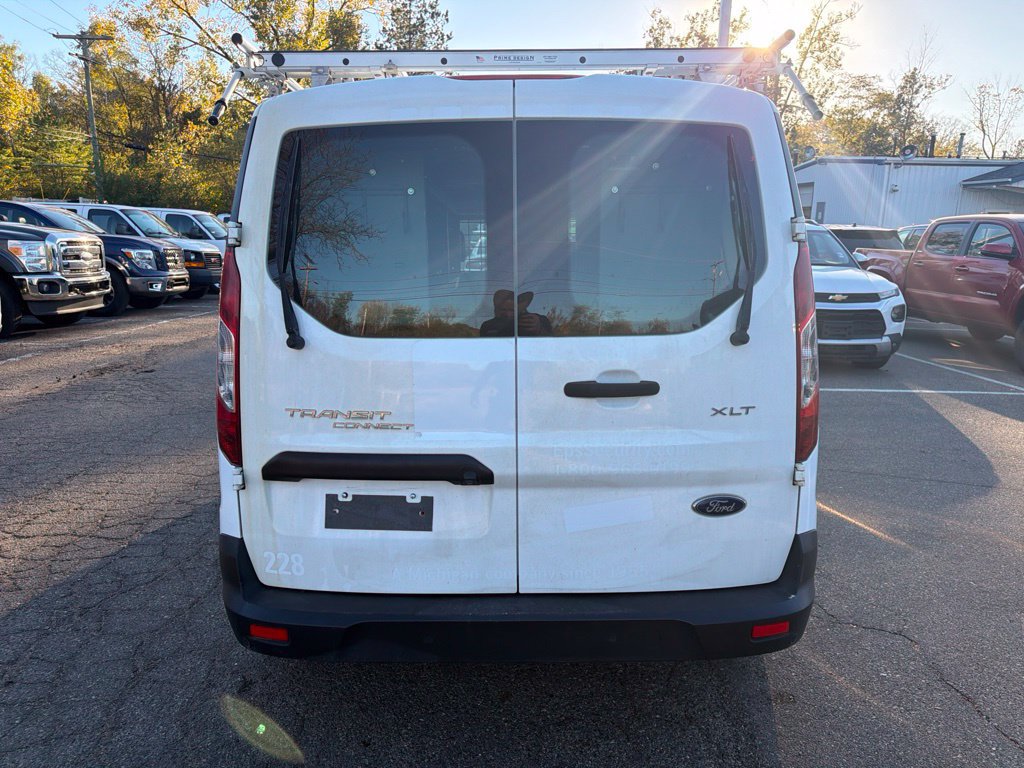 Used 2022 Ford Transit Connect XLT FWD image 6