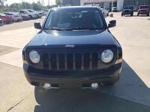 Used 2016 Jeep Patriot High Altitude AWD/4WD image 10