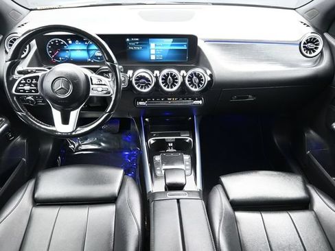 Used 2023 Mercedes-Benz GLA 250 4MATIC w/ Premium Package image 19