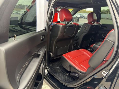 Used 2021 Dodge Durango SRT Hellcat w/ Premium Interior Group AWD/4WD image 17