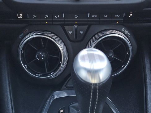 Used 2020 Chevrolet Camaro SS image 18