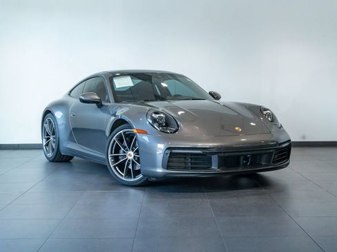 Certified 2022 Porsche 911 Carrera 4 AWD/4WD image 9