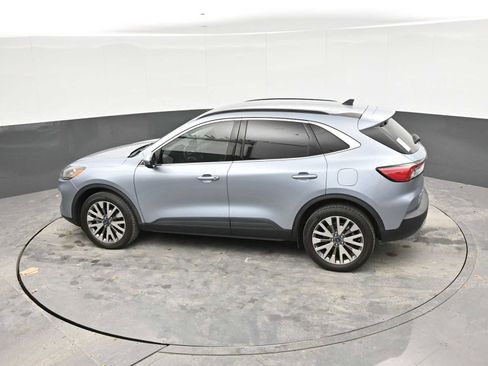 Used 2022 Ford Escape Titanium AWD/4WD image 13