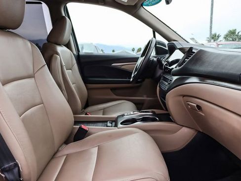 Certified 2022 Honda Pilot Special Edition image 18