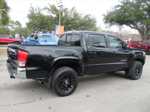 Used 2016 Toyota Tacoma SR5 image 6
