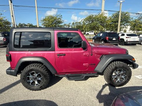 Used 2021 Jeep Wrangler Sport AWD/4WD image 14