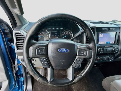 Used 2019 Ford F150 XLT w/ Equipment Group 302A Luxury AWD/4WD image 11