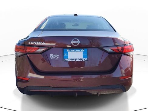 Used 2025 Nissan Sentra SV image 5