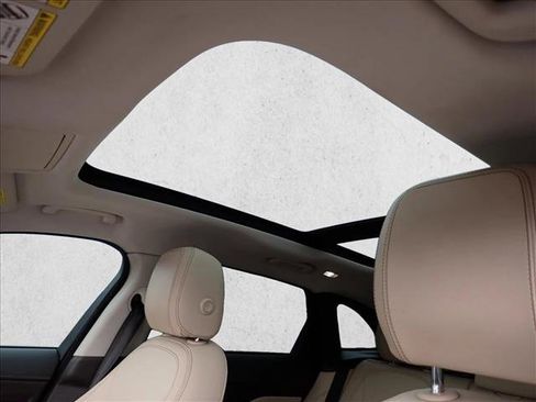 Used 2018 Jaguar F-PACE Prestige AWD/4WD image 15