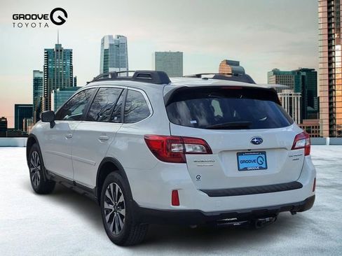 Used 2015 Subaru Outback 3.6R Limited image 3