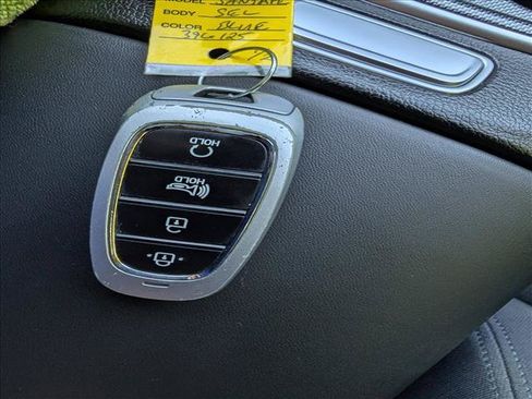 Used 2022 Hyundai Santa Fe SEL FWD image 38